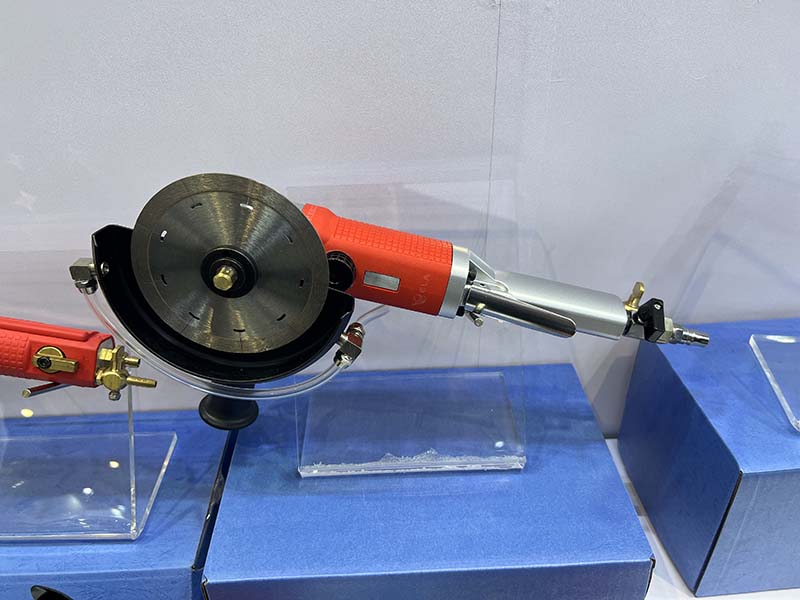 Angle Grinder Safety Checklist for Diamond Cutting Accessories